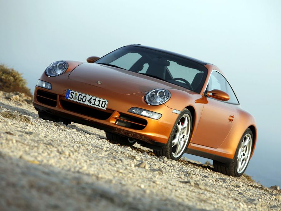  Porsche 911 Targa 4S 2005 года  (фото 11 из 39)